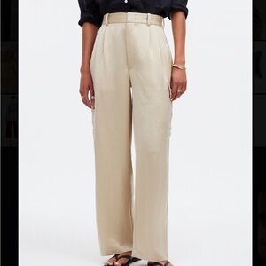 Madewell High-Rise Straight Cargo Trousers Satin - light sand